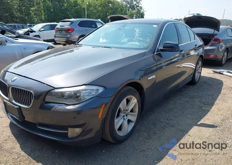 2011 BMW 528I z USA, uszkodzony, nr VIN WBAFR1C52BC746476